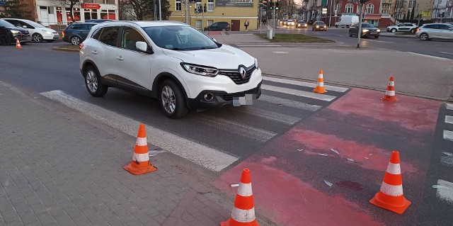 Wracamy do sprawy potrąconego pieszego, o której pisaliśmy na początku marca. Okazało się, że stan 61-letniego mężczyzny jest dużo gorszy, niż to określono bezpośredniego po wypadku.