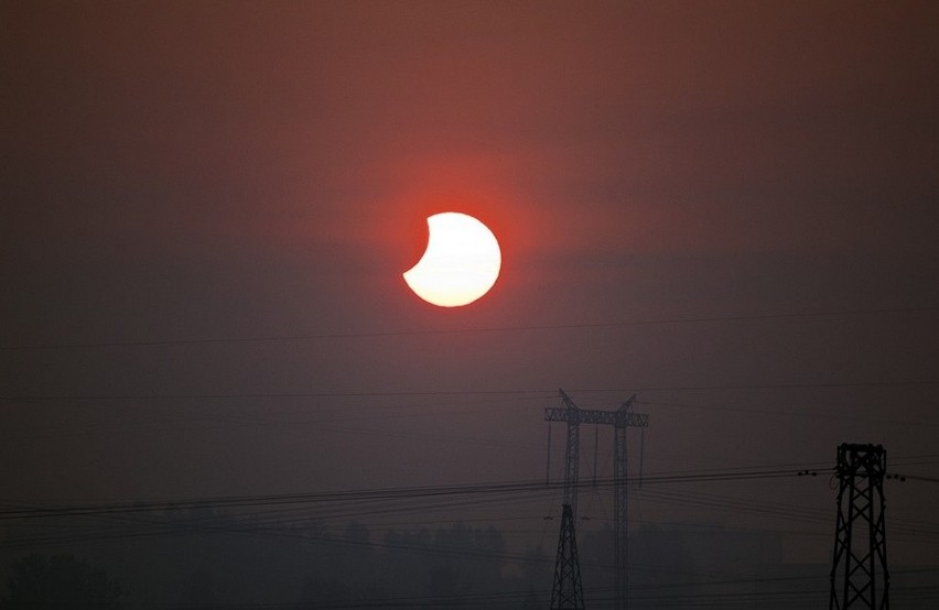 Zaćmienie Słońca już 20 marca w Polsce rozpocznie się o...