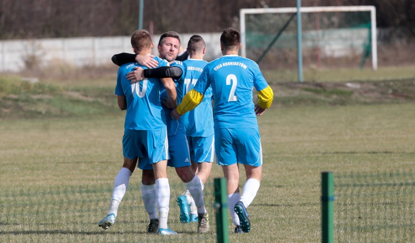 Palkovia Palikówka przegrała u siebie z Unią Korniaktów 0:3.