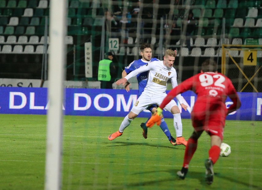 Zagłębie Sosnowiec - Miedź Legnica 1:0. Zagłębie obroniło fotel lidera