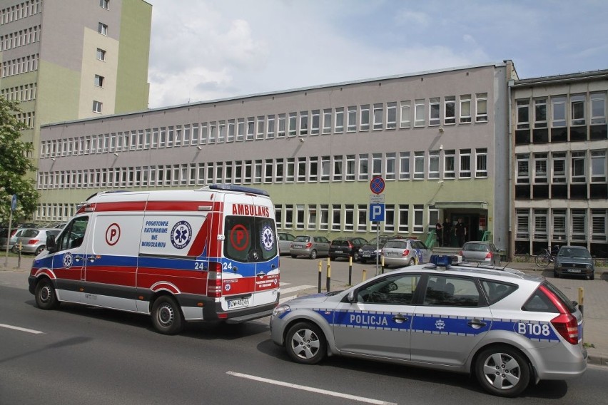 Alarm bombowy w budynku Telewizji Polskiej przy ul....