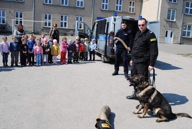 Policjanci z Radziejowa odwiedzili kolejne przedszkole.