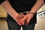 Nowy Sącz. Policjanci zatrzymali 32-letniego złodzieja. Mężczyzna dokonał kilkudziesięciu przestępstw. Jakich?