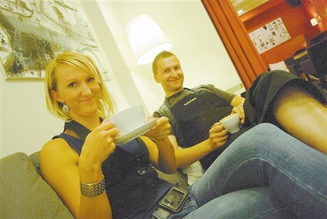 Katarzyna Rimpler i Artur Porada mają własną kawiarnię. (fot. Mariusz Jarzombek)
