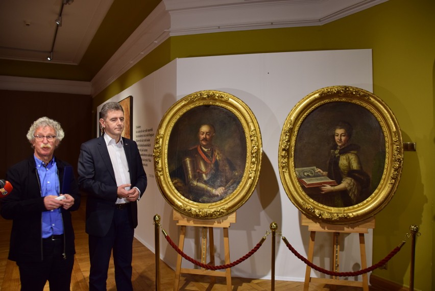 Muzeum Podlaskie. Cenne portrety Izabeli i Jana Klemensa Branickich są już u nas [ZDJĘCIA, WIDEO]