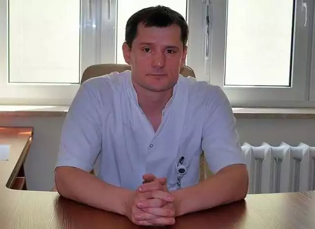 Dr Tomasz Szkółka, ordynator oddziału ginekologiczno-położniczego w szpitalu w Ostrołęce
