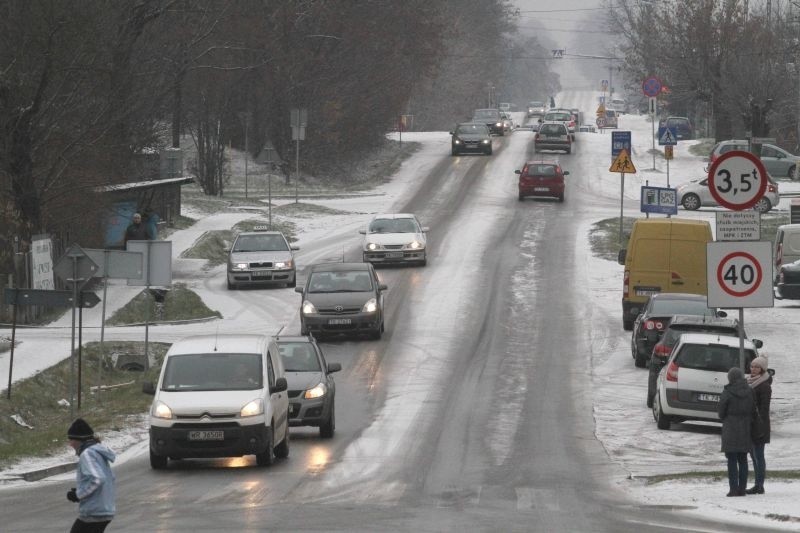 Gołoledź na kieleckich ulicach