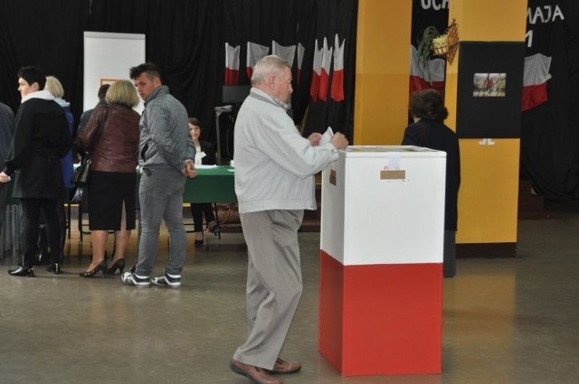 Frekwencja wyborcza w powiecie szydłowieckim wyniosła 43,93 procent.