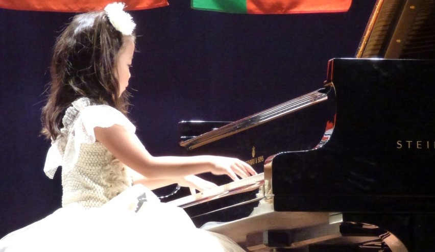 Talenty, wirtuozi, artyści, mistrzowie - cały świat grał w Busku w konkursie pianistów