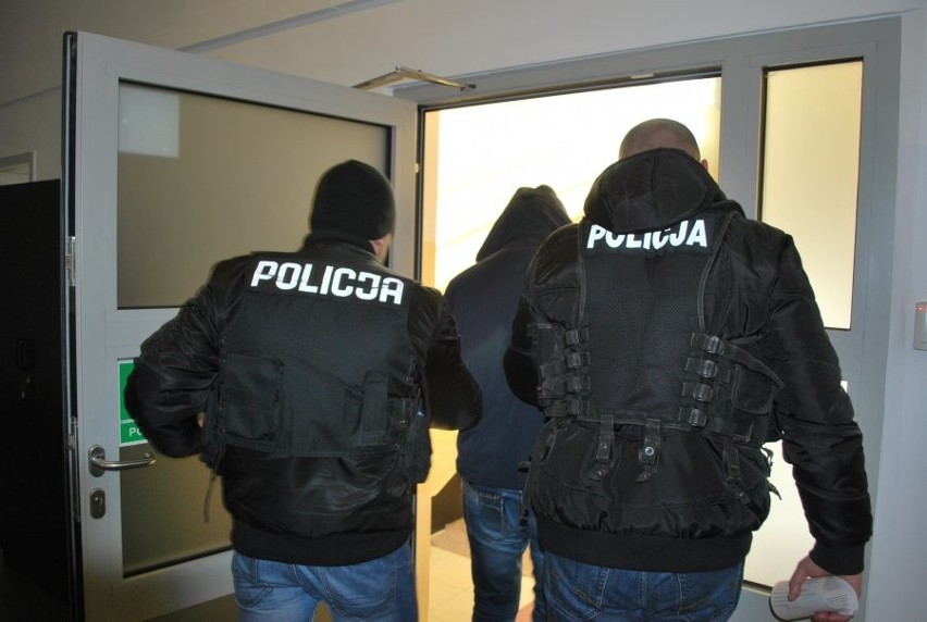 Podejrzany o napad na bank w Rzeszowie zatrzymany przez policję