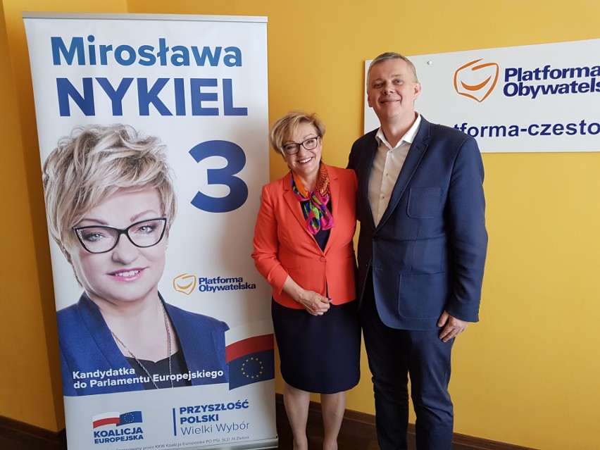 Kampania europejska w Częstochowie. Konferencja z udziałem kandydatki Koalicji Obywatelskiej, Mirosławy Nykiel ZDJĘCIA