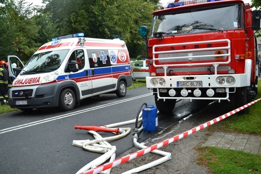 Dramatyczny wypadek w Rudach. 18-letni kierowca stracił...