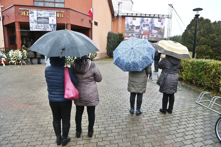 Pogrzeb ks. Stanisława Bijaka w Oławie 5.01.2021