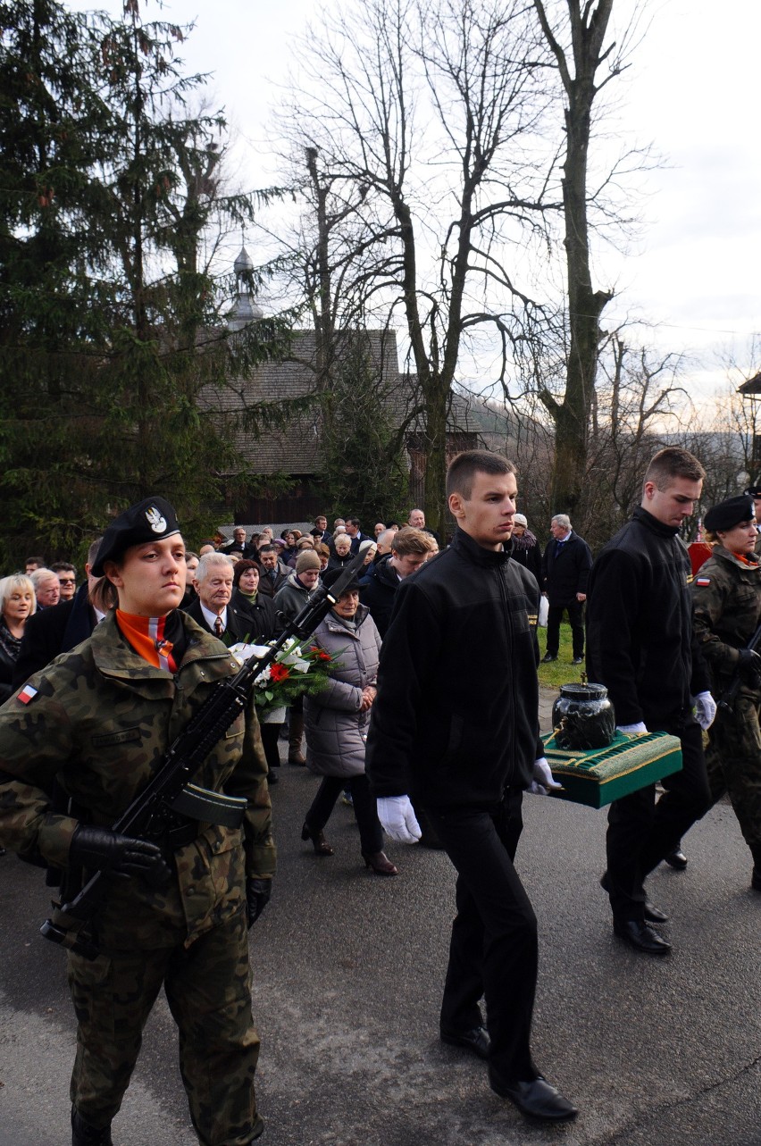 Pogrzeb kombatanta por. Bolesława Kozuba [ZDJĘCIA]
