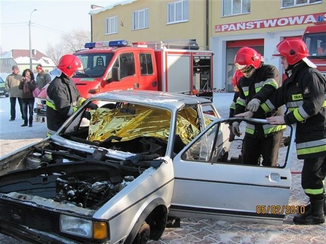 Upozorowany wypadek samochodowy