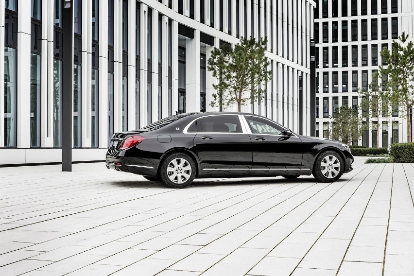 Mercedes-Maybach S600 Guard jest pierwszym cywilnym...