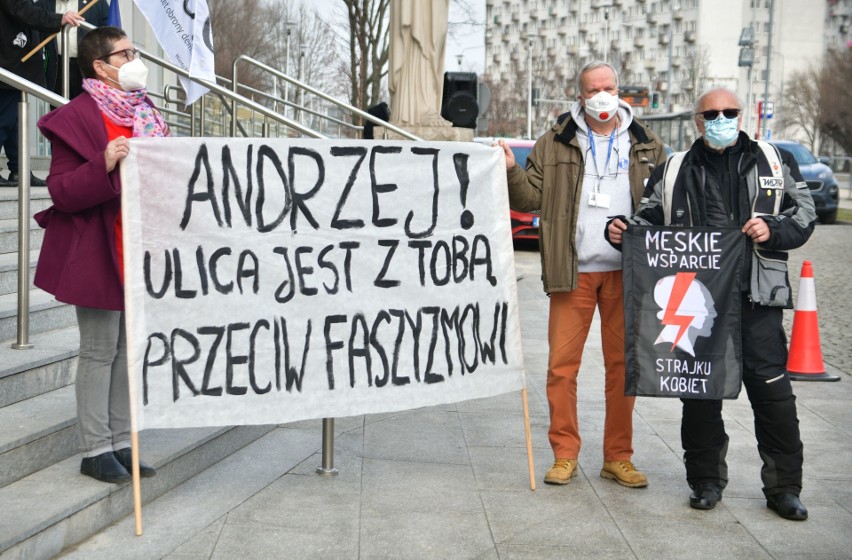 Manifestacja w obronie działacza KOD w Radomiu (ZDJĘCIA)