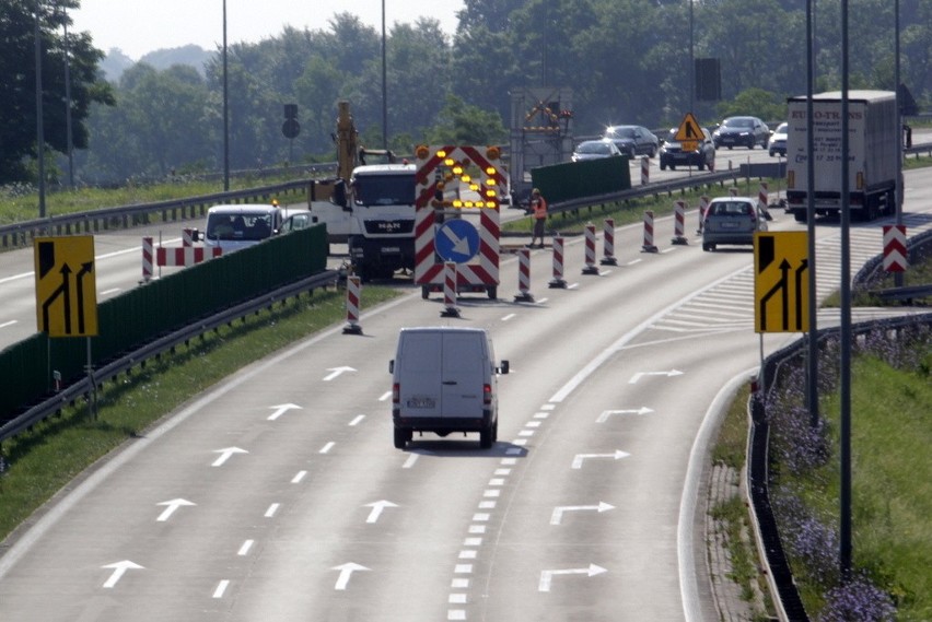 Remont autostrady A4 pod Wrocławiem. Już są zwężenia, od poniedziałku zamknięta jezdnia (ZDJĘCIA)