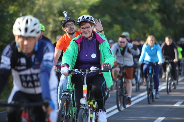 Uśmiechnięci rowerzyści? Takich często możemy spotkać w Jaworznie. Są ku temu powody. Jakie? Sprawdźcie na kolejnych zdjęciach