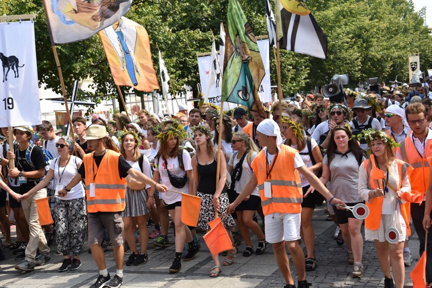 Pielgrzymka Dominikańska dotarła z Krakowa na Jasną Górę ZDJĘCIA Zmęczeni, ale bardzo radośni 