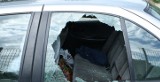 Kraków. Zniszczył siedem samochodów w Nowej Hucie. Policja właśnie go zatrzymała