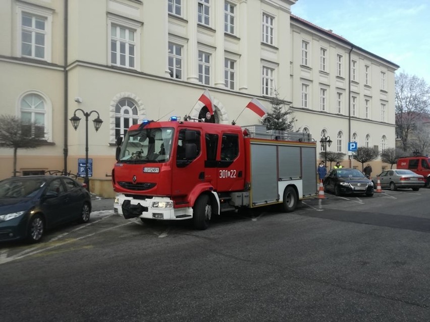Alarm bombowy w Urzędzie Wojewódzkim przy Spokojnej i Lubomelskiej