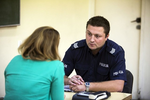 Jeśli zostałeś pokrzywdzony, przyjdź i poradź się policjanta, co robić