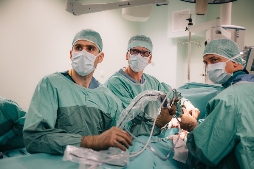 Pierwsza w regionie operacja skoliozy u dziecka bez konieczności usztywnienia kręgosłupa. W Klinice Ortopedii Dziecięcej na Unii Lubelskiej