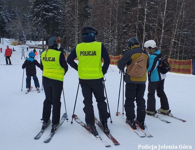 Policja będzie patrolować stoki narciarskie w weekendy, a w okresie ferii zimowych także w tygodniu.