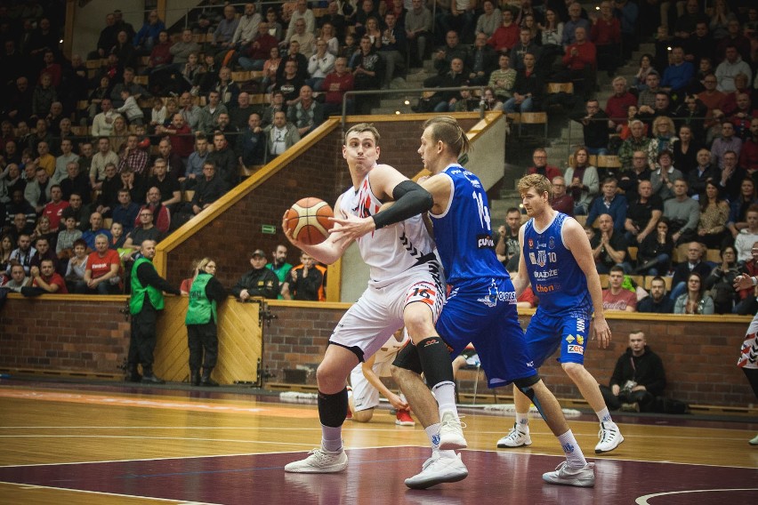 STK Czarni Słupsk - Pogoń Prudnik 67:59.