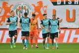 Górnik Zabrze wygrał w Lubinie 2:1. Zespół Jana Urbana znów patrzy w górę tabeli ZDJĘCIA