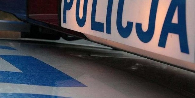Policja szuka teraz świadków, którzy widzieli akcję w Kłodawie w środę między 22.00 a 23.00.