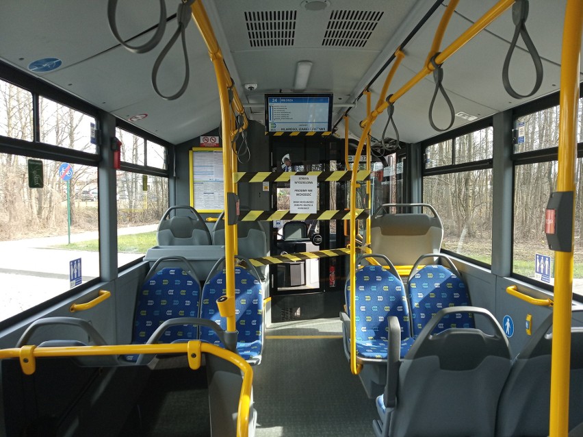 W autobusach wydzielone są specjalne strefy dla kierowców,...