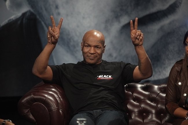 Mike Tyson u Kuby Wojewódzkiego (fot. TVN / FremantleMedia...