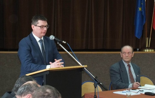O meldowanie się na terenie miasta i gminy Wąchock apelował z mównicy Adrian Malinowski, przewodniczący Rady Miejskiej w Wąchocku