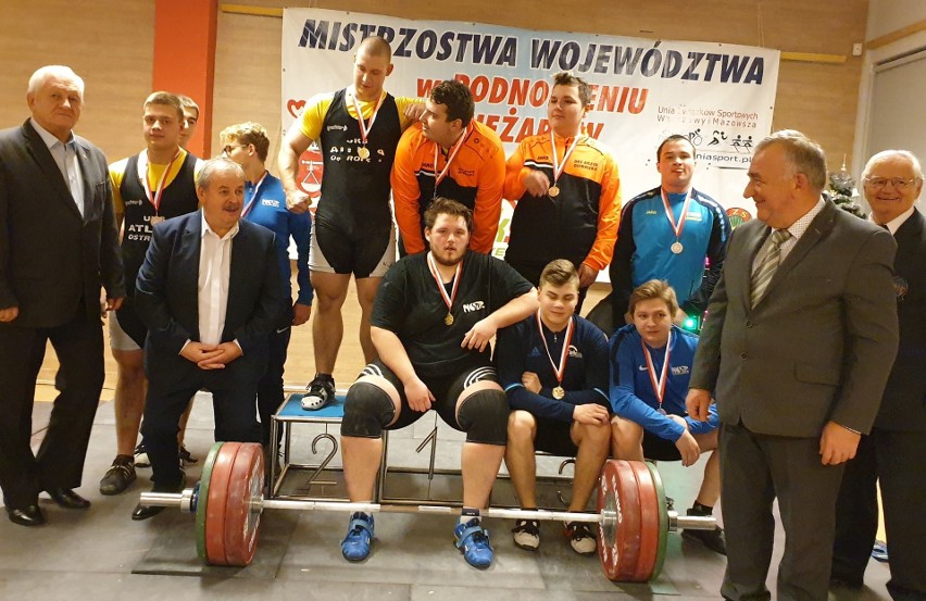 Ostrołęka. Zawodnicy UKS Atleta startowali w Drużynowych Mistrzostwach Województwa Mazowieckiego [ZDJĘCIA]