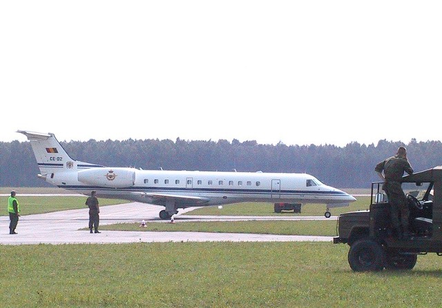 Na Sadkowie od czasu do czasu - na przykład przy okazji Air Show - lądują samoloty pasażerskie.