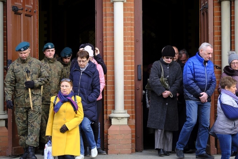 W piątek po południu (12 kwietnia) ulicami Torunia przeszła...