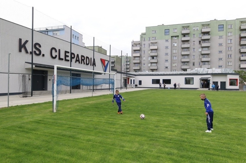 Clepardia. Stadion przy ul. Fieldorfa-Nila. Obiekt właśnie...