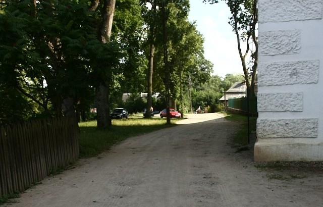 Kostka granitowa pojawi się na ulicy abpa Mirona Chodakowskiego