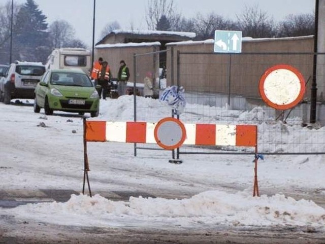 Pas ruchu, który umożliwiłby przejazd w kierunku Wigierskiej ma być zamknięty do 19 stycznia.