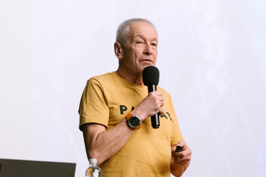 Piotr Pustelnik.