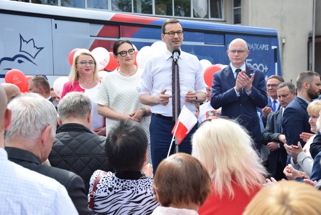 Premier Morawiecki w Zawierciu na spotkaniu wyborczym