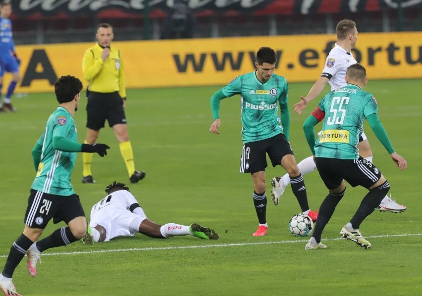 Widzew - Legia 0:1. Łodzianie bez szans w starciu z mistrzem ZDJĘCIA