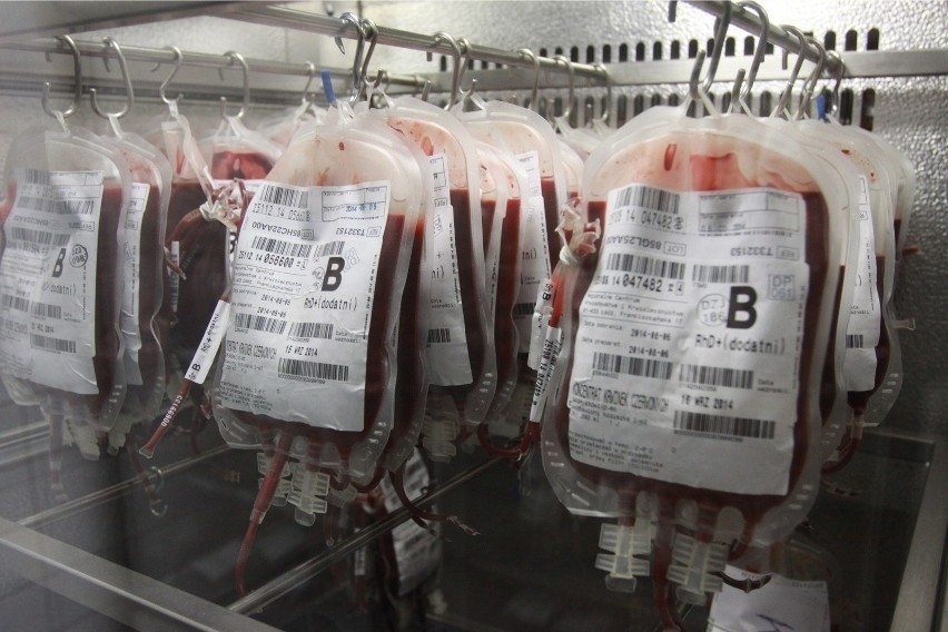 Łodzianie angażują się nie tylko w zbiórki. Oddają krew na...