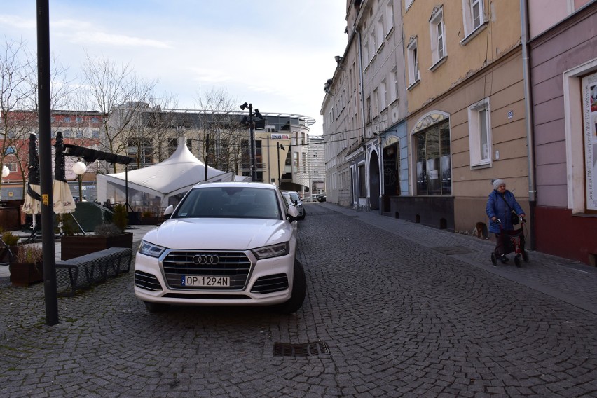 Zamknięty zostanie bowiem wąski przejazd przy Muzeum Śląska...