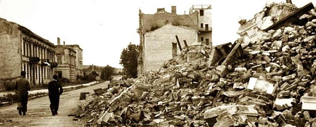 Ruiny Kasy Miejskiej w Jaśle.