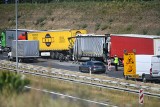 Autostrada A2: Poważny wypadek między Krzesinami i Luboniem. Zderzyło się sześć aut. Cztery osoby ranne