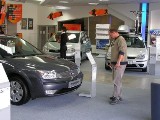 Francja rozważa dopłaty do zakupu aut
