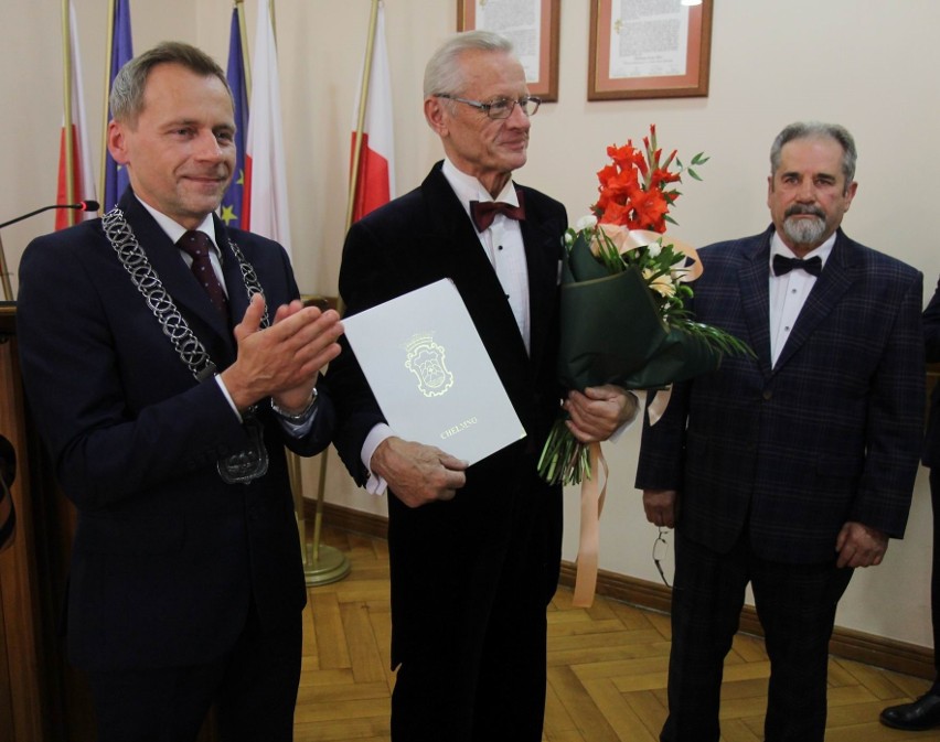 Władysław Flieger odznaczony tytułem "Zasłużony dla Miasta...
